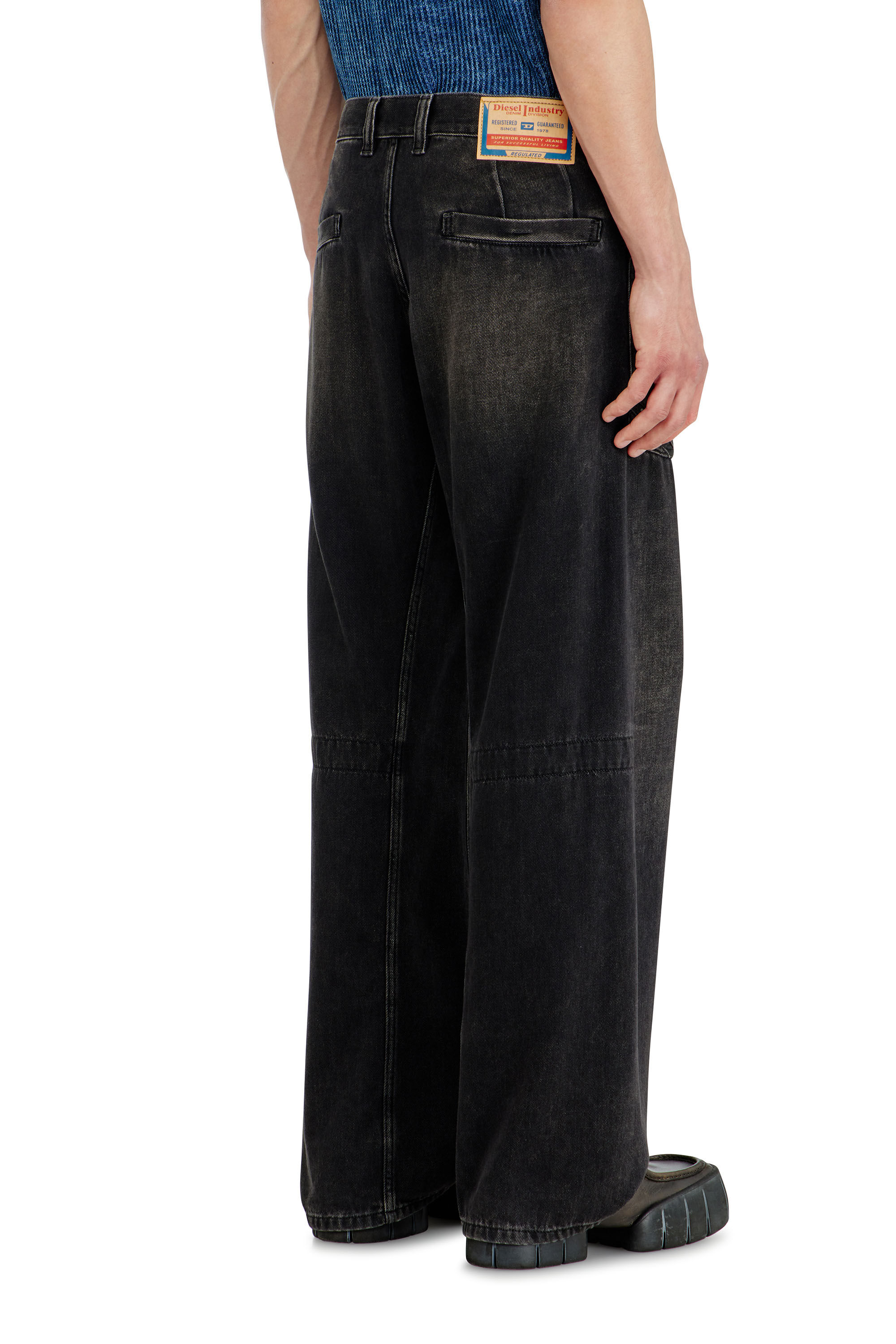 Men's Relaxed Jeans | Regular Waist D-ZetaBlack/Dark grey | Diesel LU