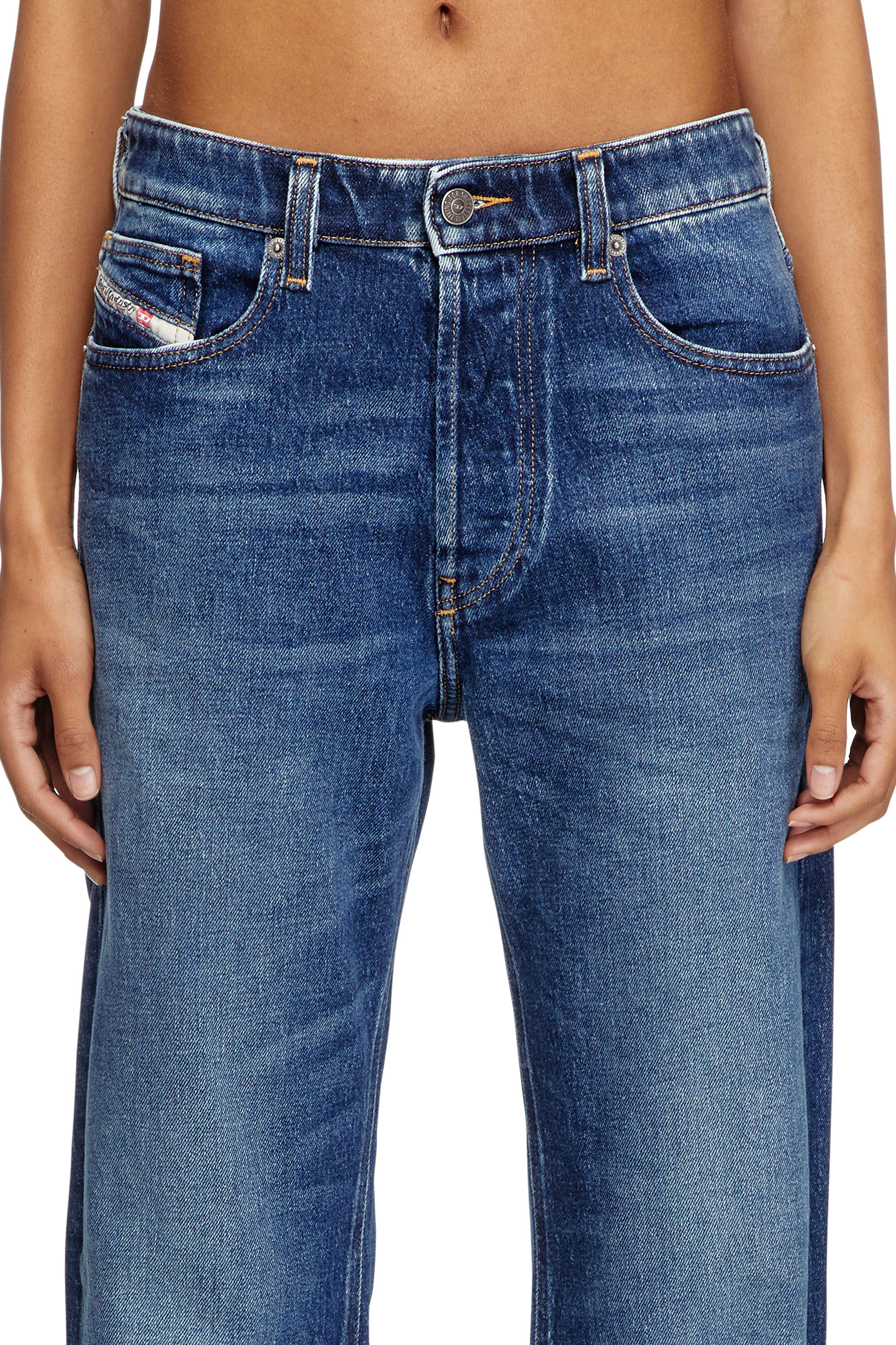 パンツ Diesel 1988 D-ARK Women's Regular Jeans | Low Waist 1988 D-Ark | Medium blue | Diesel LU