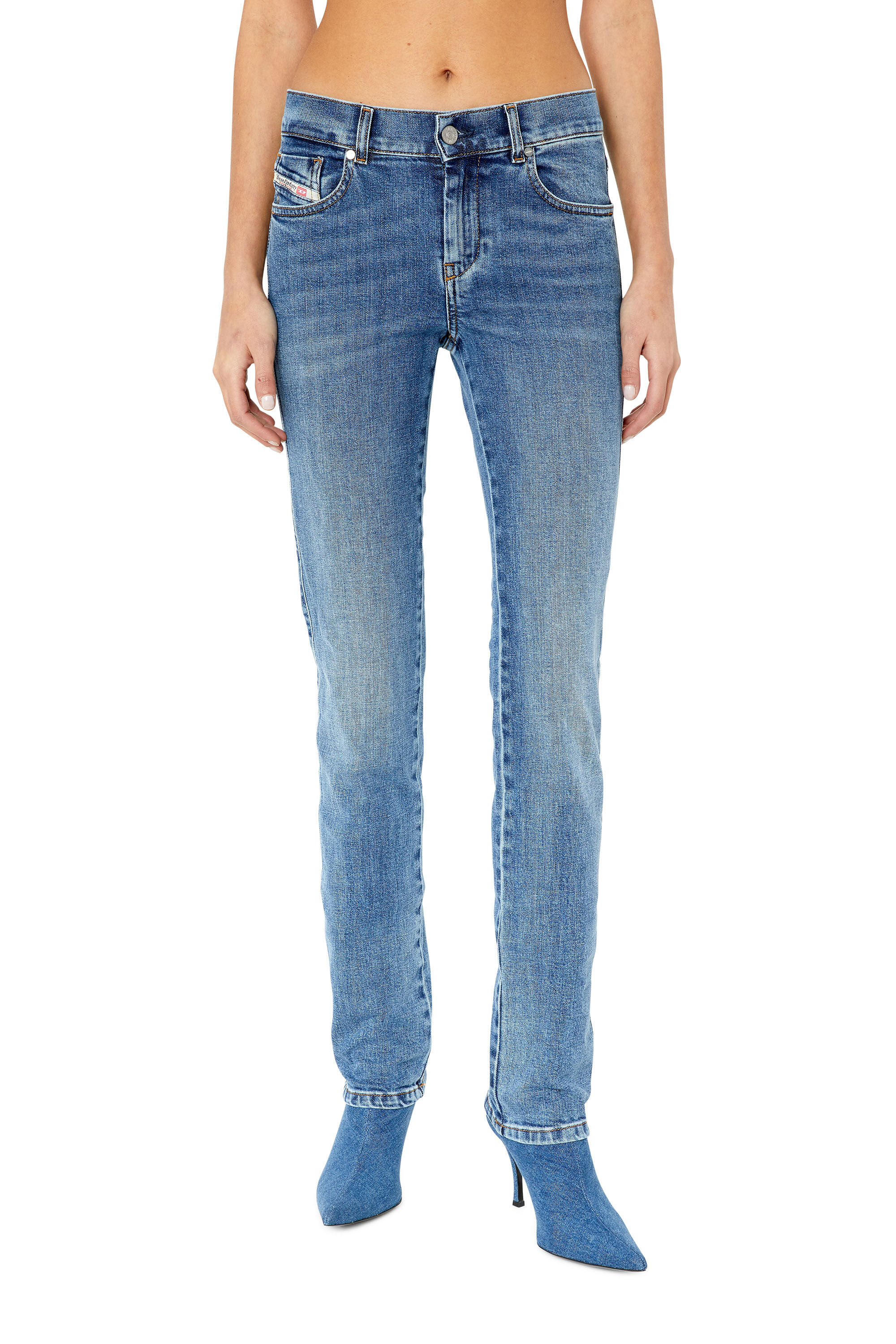 Sandy Woman: Straight Medium blue Jeans