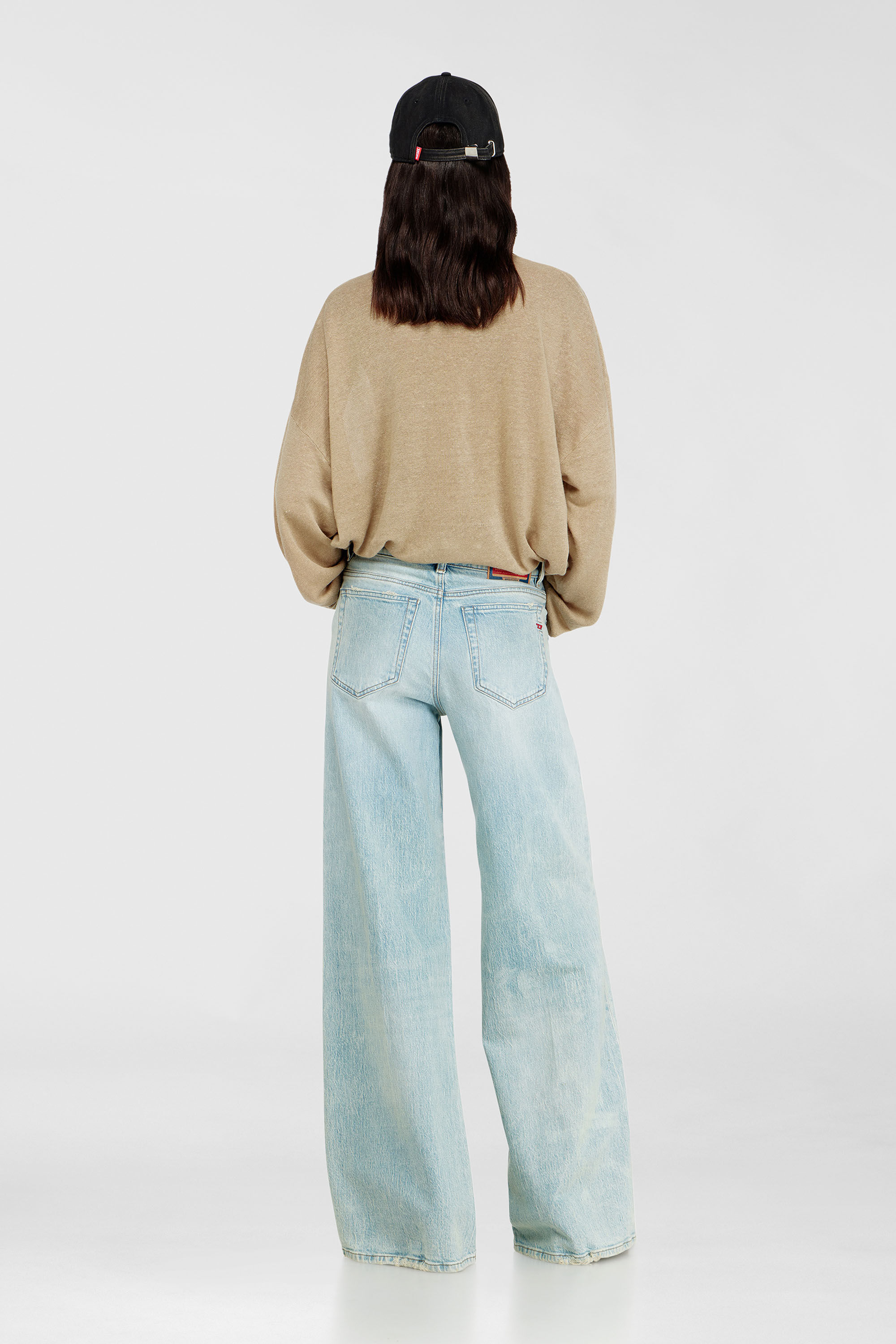 Diesel - Woman's Flare Jeans 1978 D-Akemi 0KBBX, Light Blue - 3