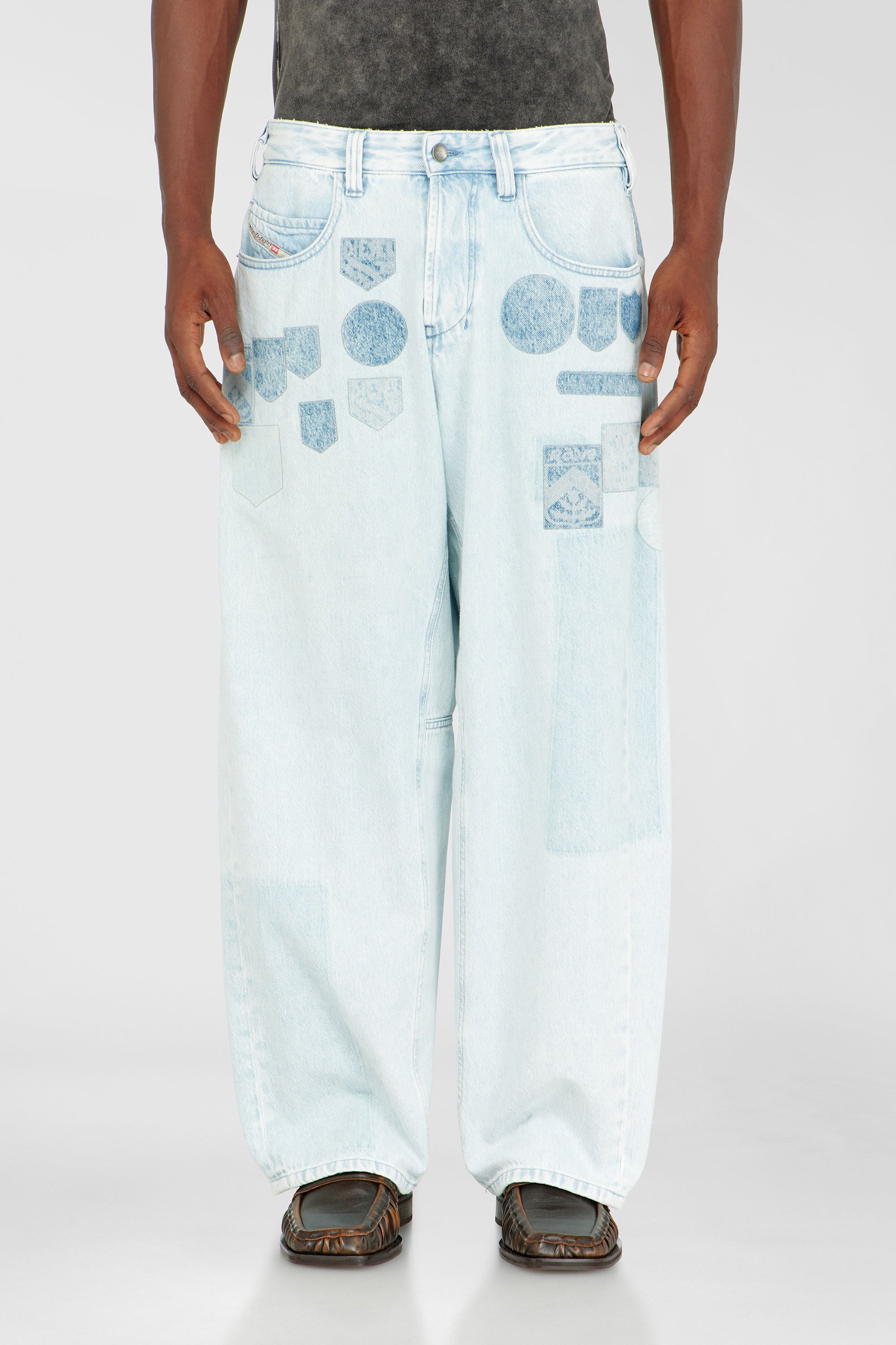 Diesel - Unisex's Relaxed Jeans 1997 D-Enim-M 0IFBQ, Light Blue - 4