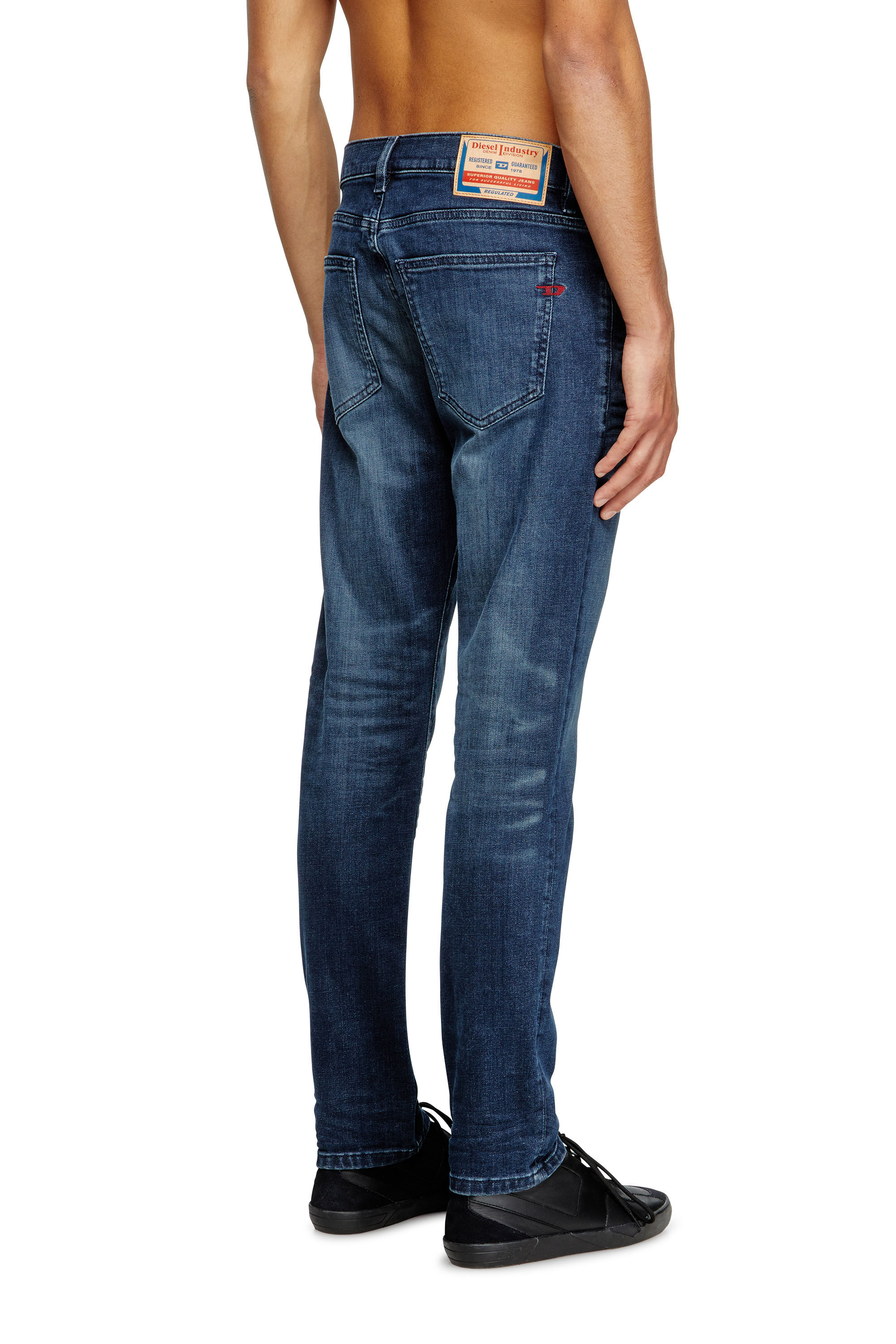 DIESEL (ディーゼル) 2019 D-STRUKT JOGG Slim Denim Pants A03562