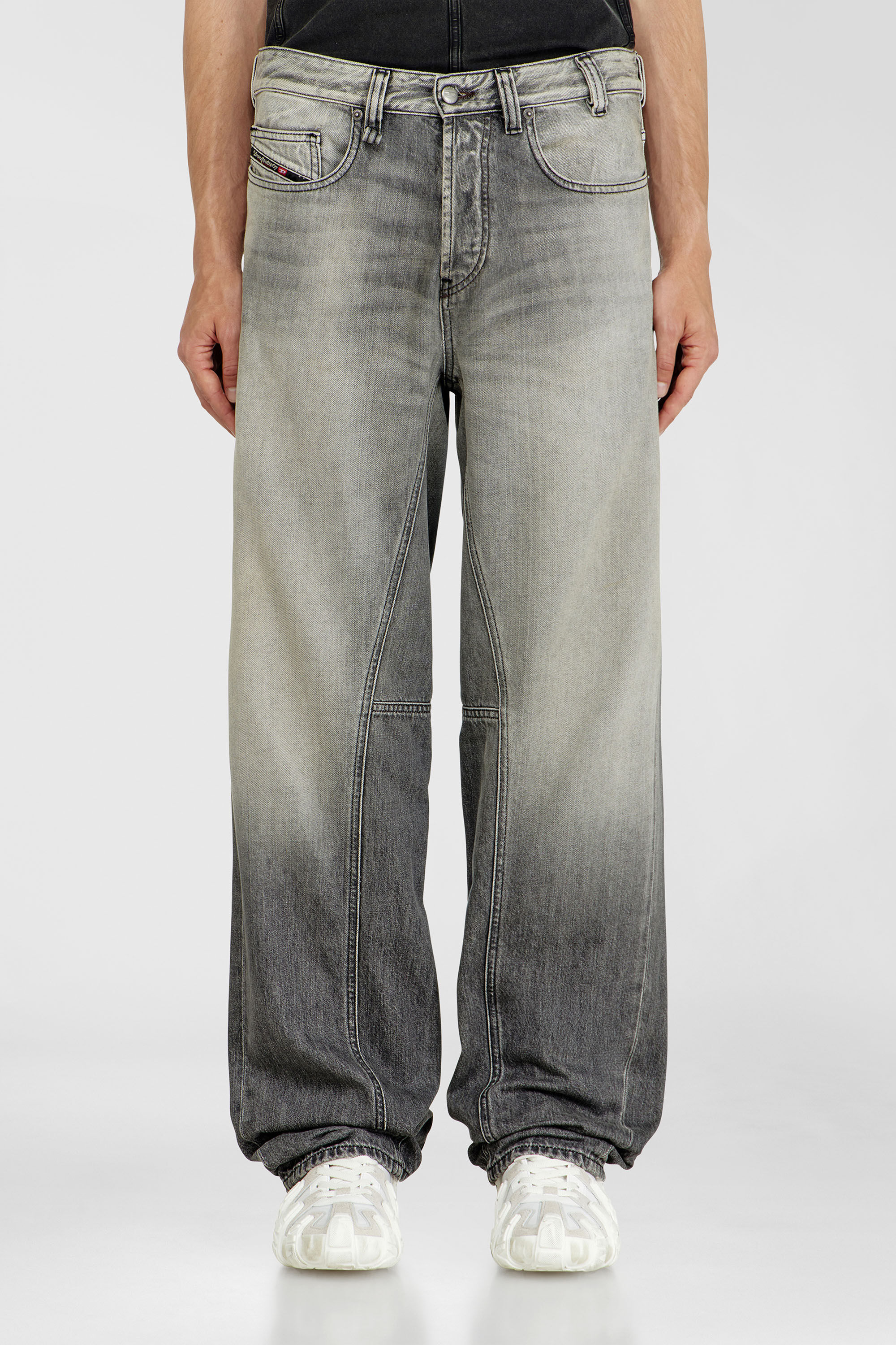 Diesel - Man's Relaxed Jeans 2001 D-Macro 09P56, Grey - 4
