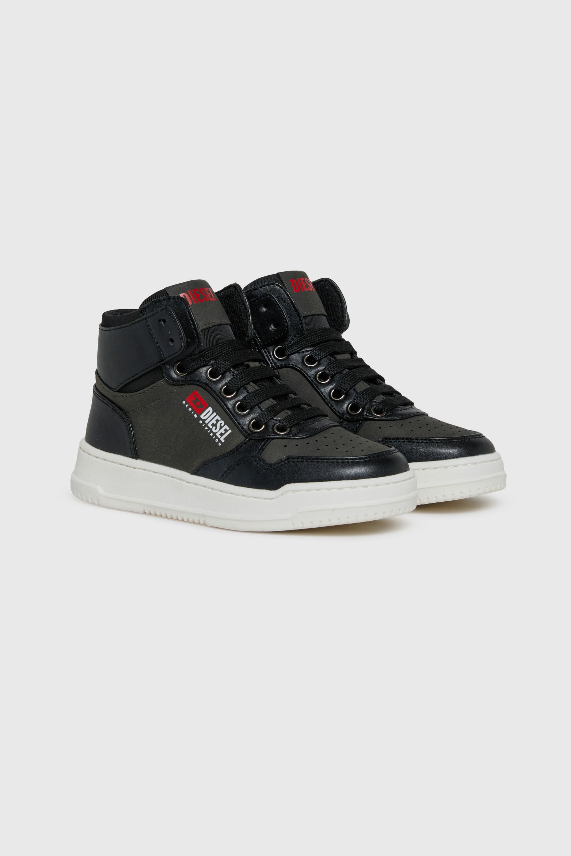 Diesel - S-CASCOUNT-MID, Unisex's S-Cascount Perforated high-top sneakers in Black - 2