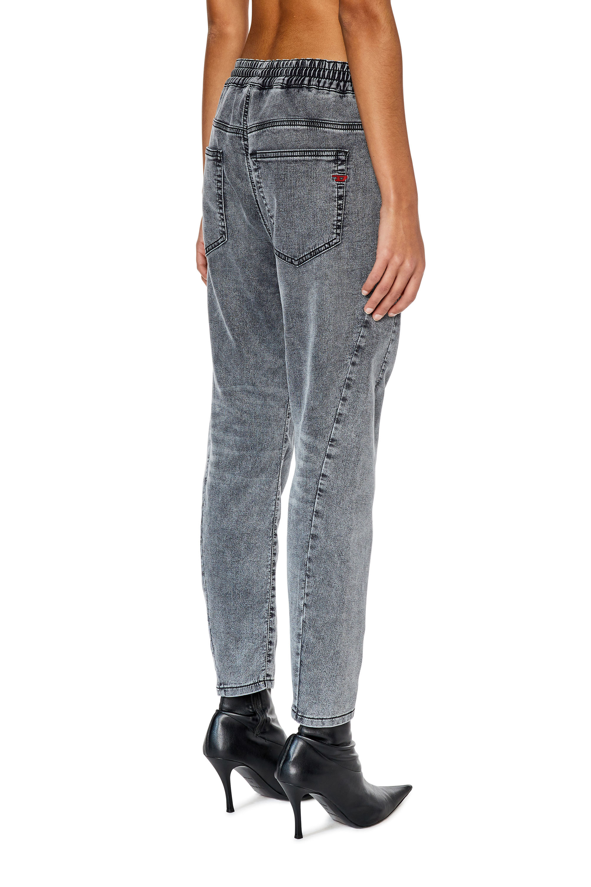 Women's JoggJeans: High-waisted, baggy, stretch jeans | Diesel®