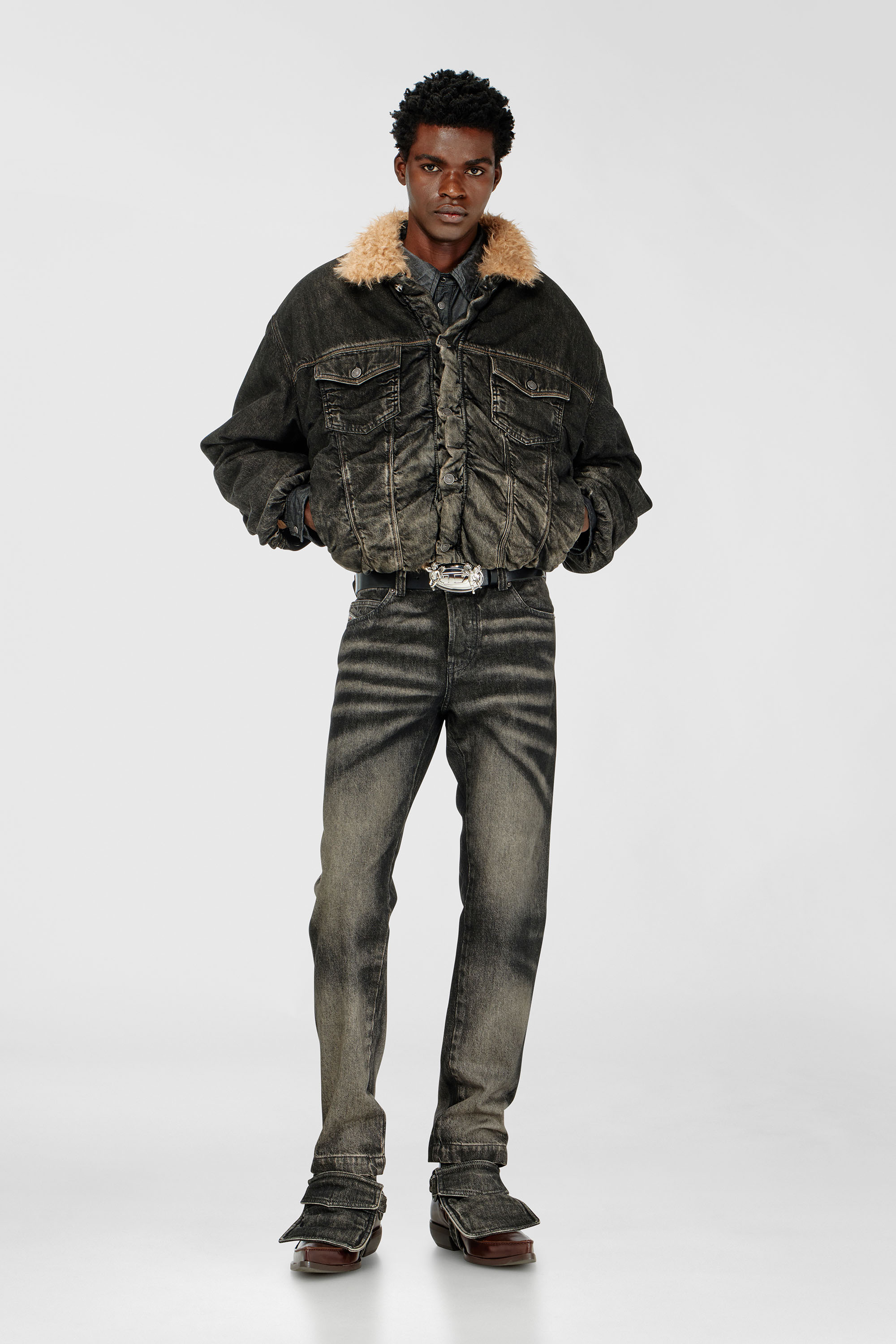 Diesel - D-CURLY-FSJ, Unisex's Teddy-lined trucker jacket in dirty-effect denim in Black - 2