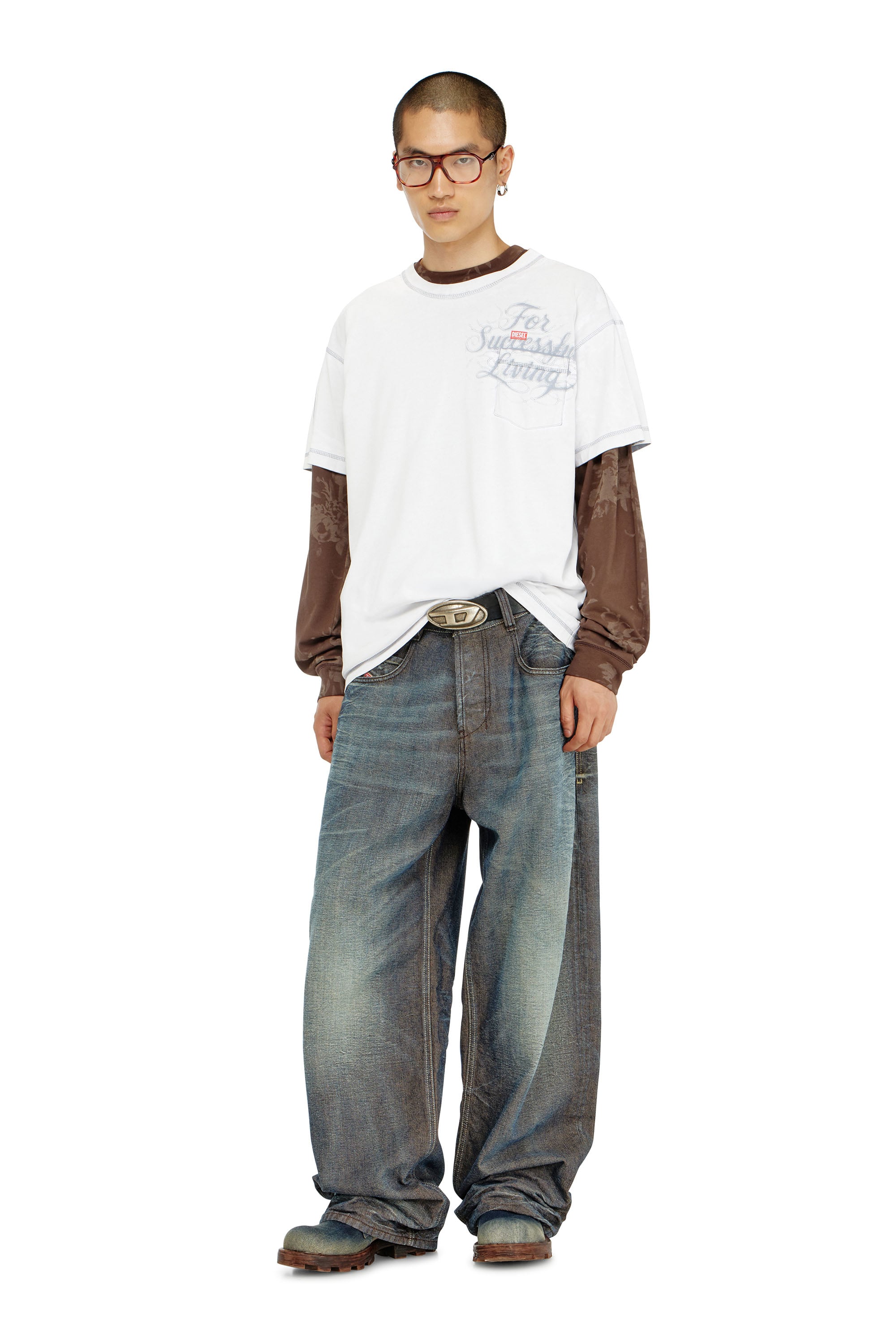 Diesel - T-NORM-POCKET-AA1, Man's T-shirt with chest pocket and graphic print in White - 2