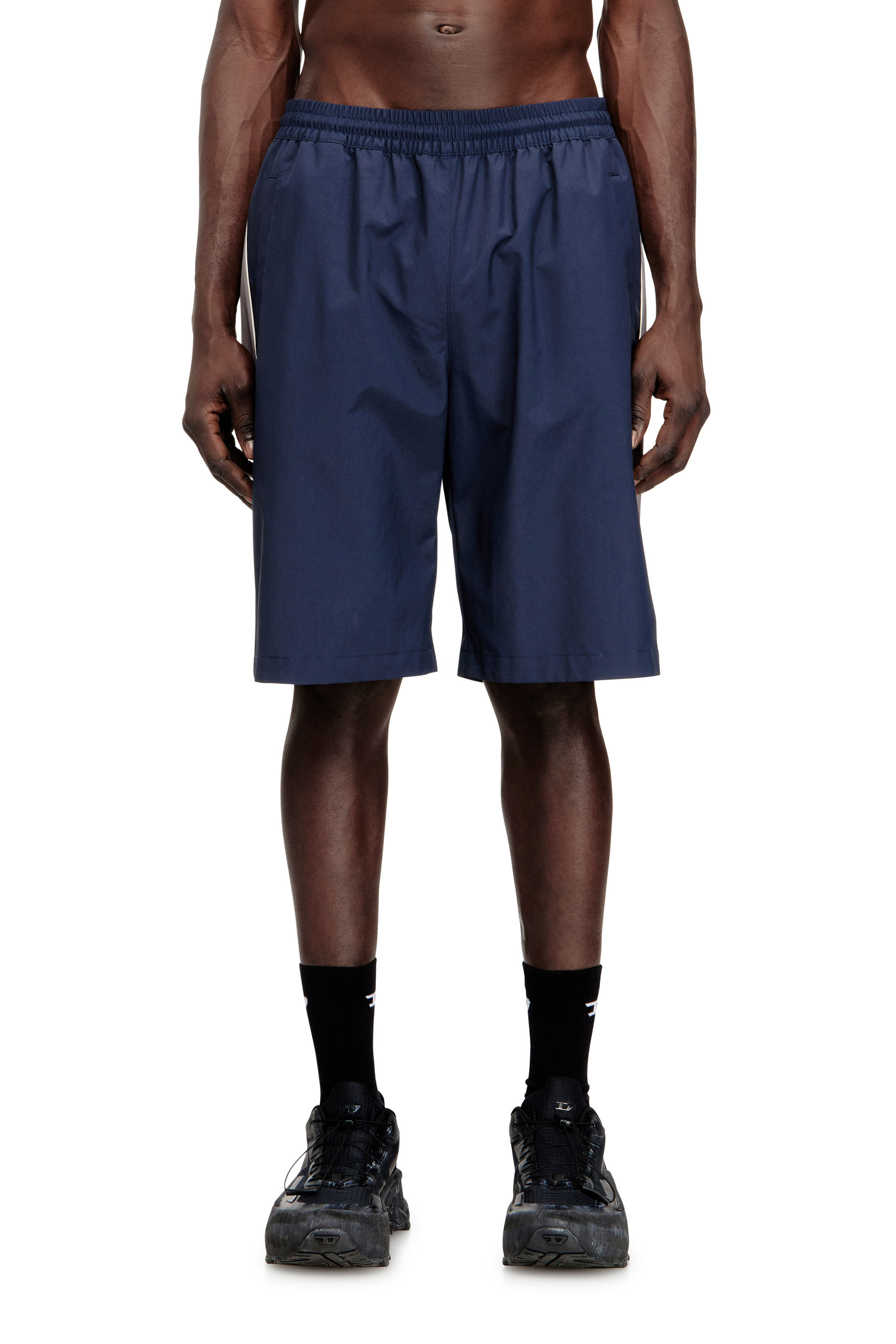 Diesel - P-HIVES-SHORT-DGAM, Man's Nylon shorts with contrast piping in Blue - 1