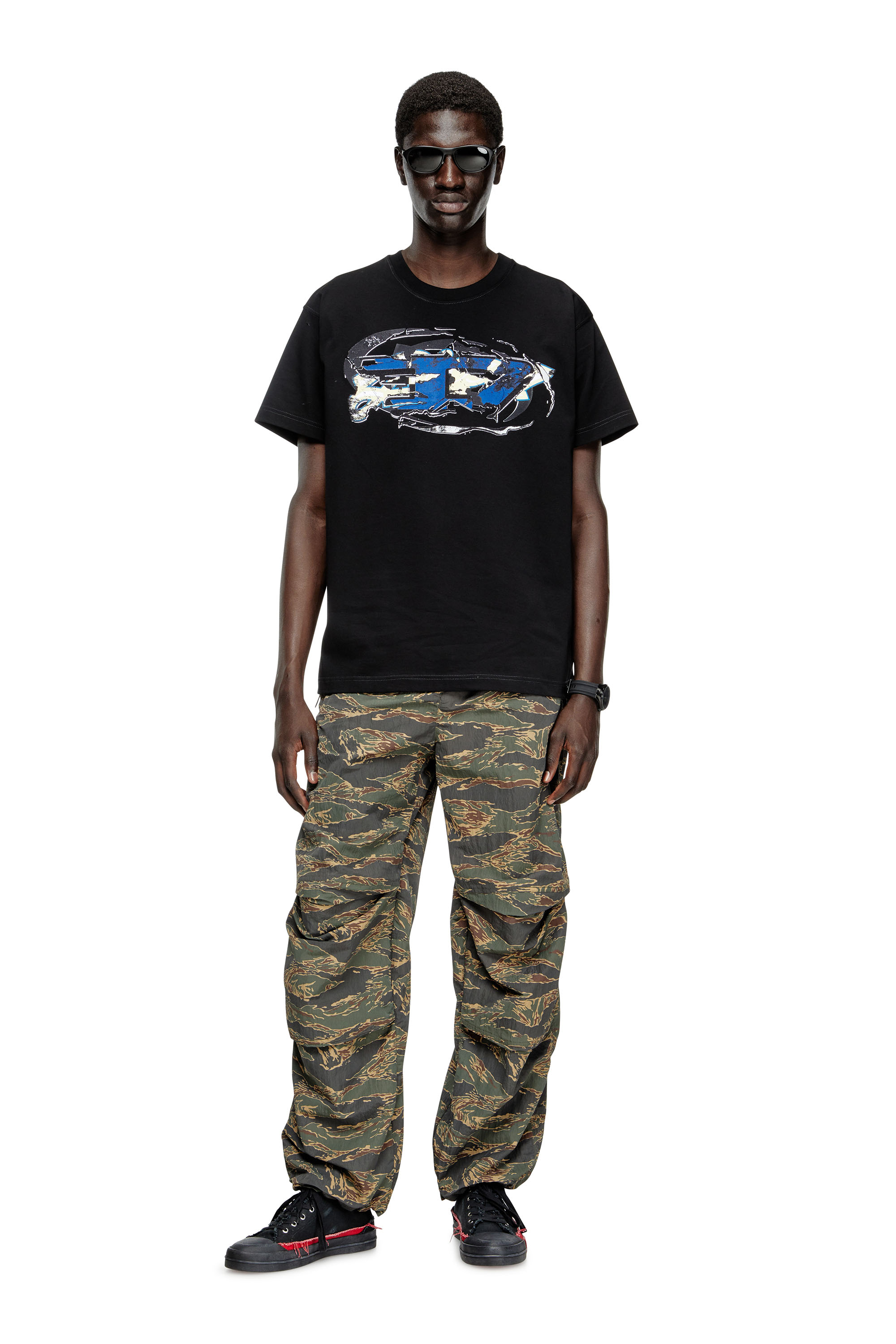 Diesel - T-NORM-T11, Man's T-shirt with Oval D logo in Black - 2