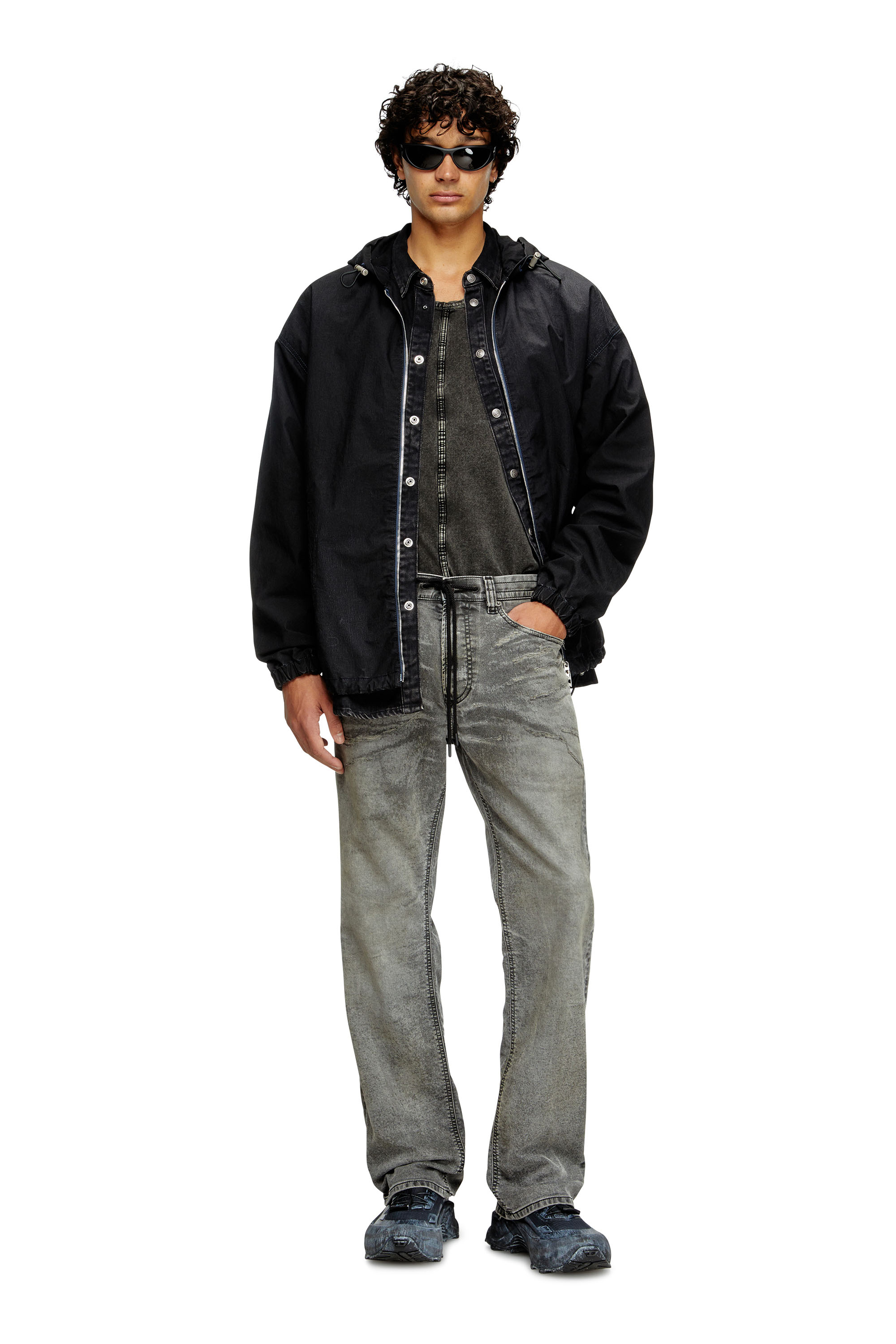 Relaxed 2080 D-Reel Joggjeans® 09M35, Black/Dark grey Diesel - Man's Relaxed 2080 D-Reel Joggjeans® 09M35, Black/Dark grey - 1