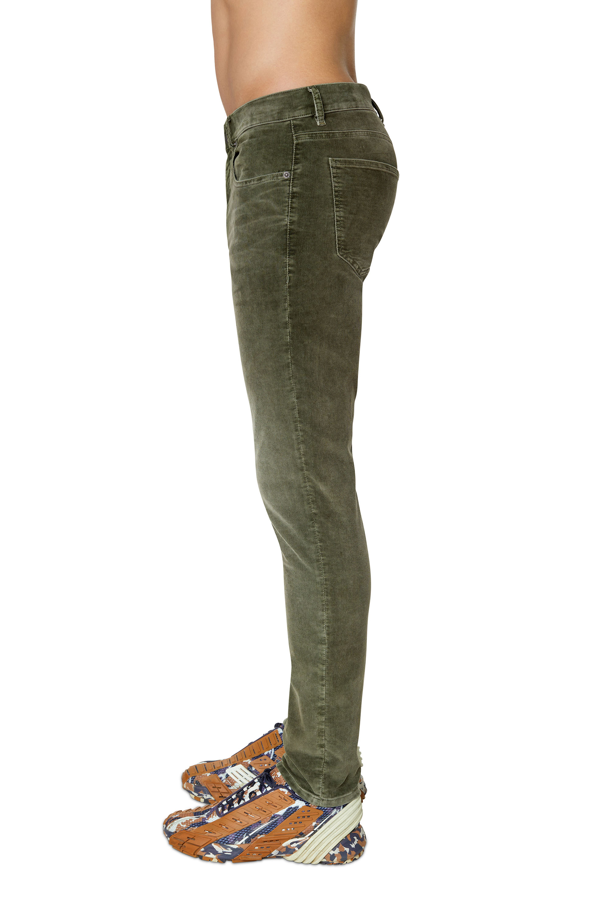 Diesel - 2019 D-Strukt 069XQ Slim Jeans, Green - Image 4