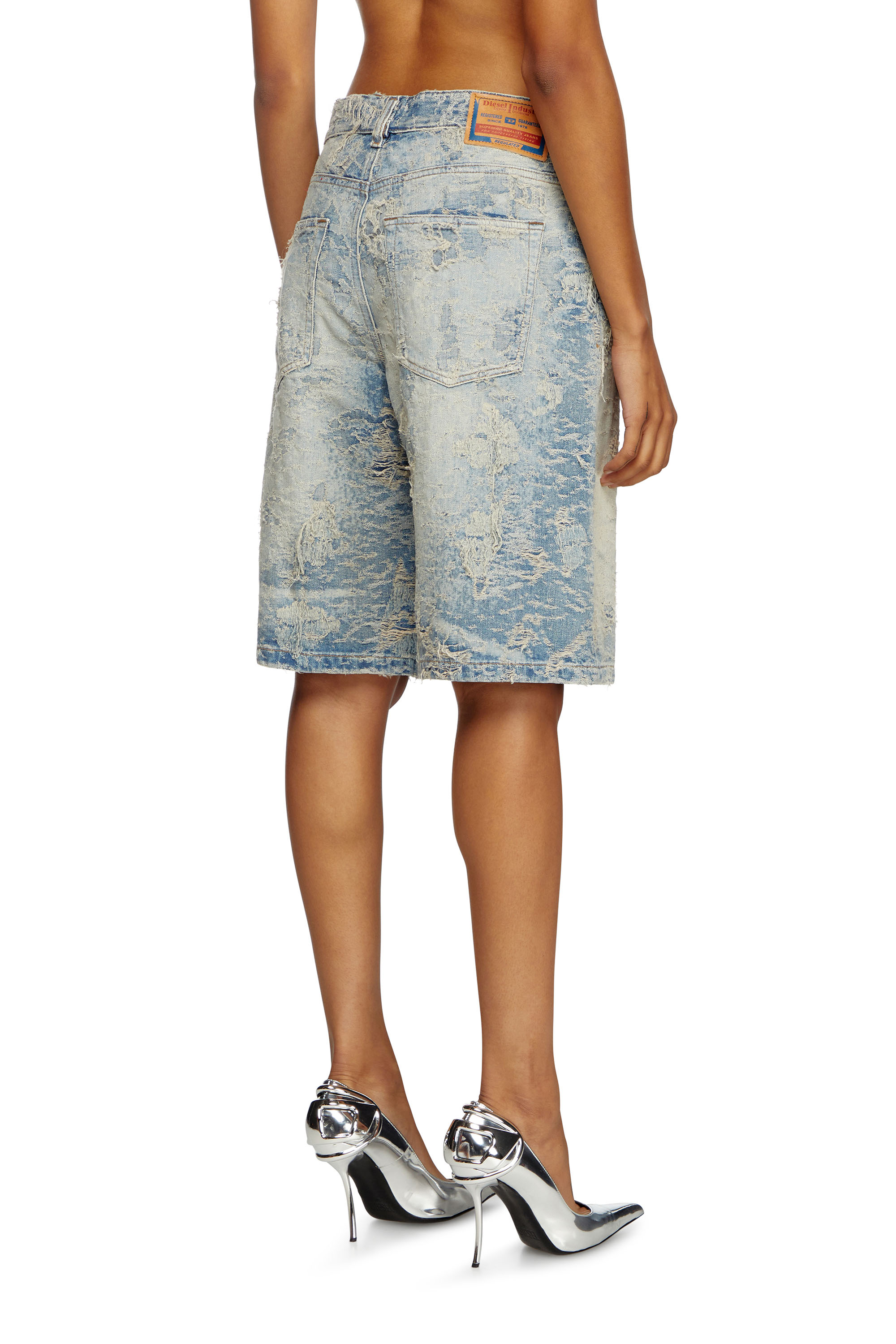 Diesel - DE-SIRE-SHORT-FSF, Woman's Shorts in dirty jacquard denim in Light Blue - 3