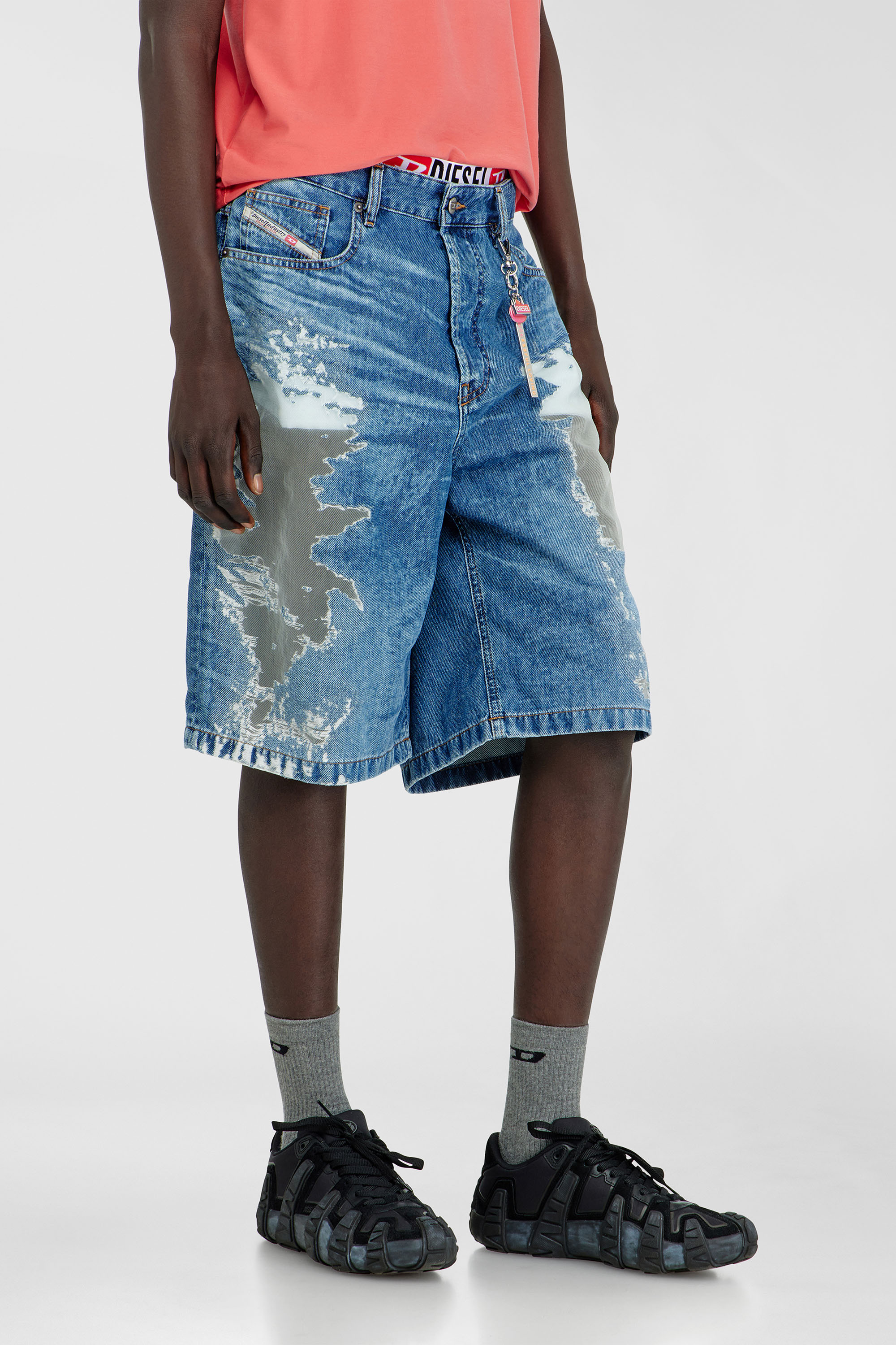 Diesel - PR-DE-SIRE-SHORT, Unisex's Shorts in devor&eacute; denim in Medium blue - 7