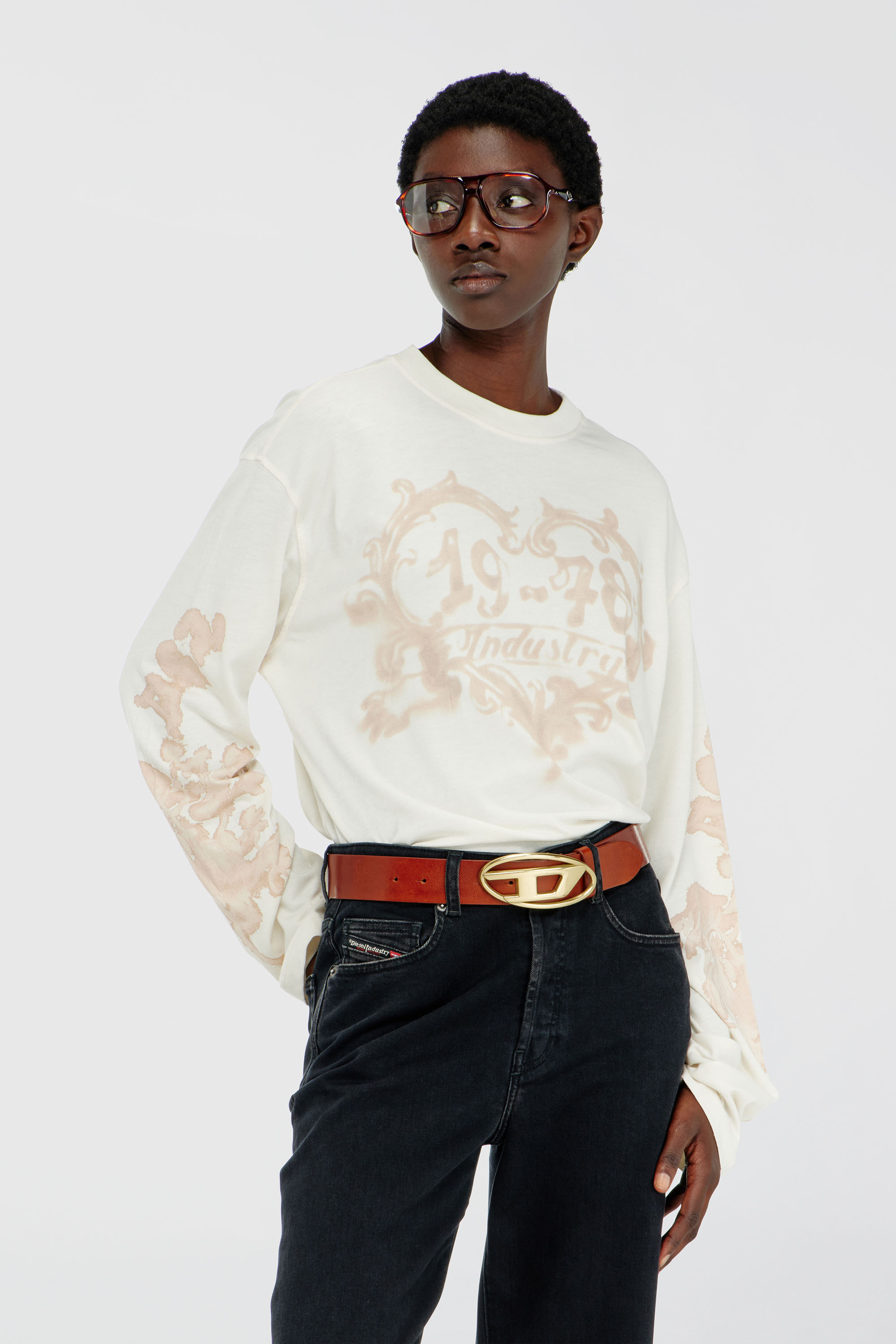 Diesel - T-HILARY-LS-AA1, Woman's Cotton long-sleeve T-shirt with graphic print in White/Pink - 3