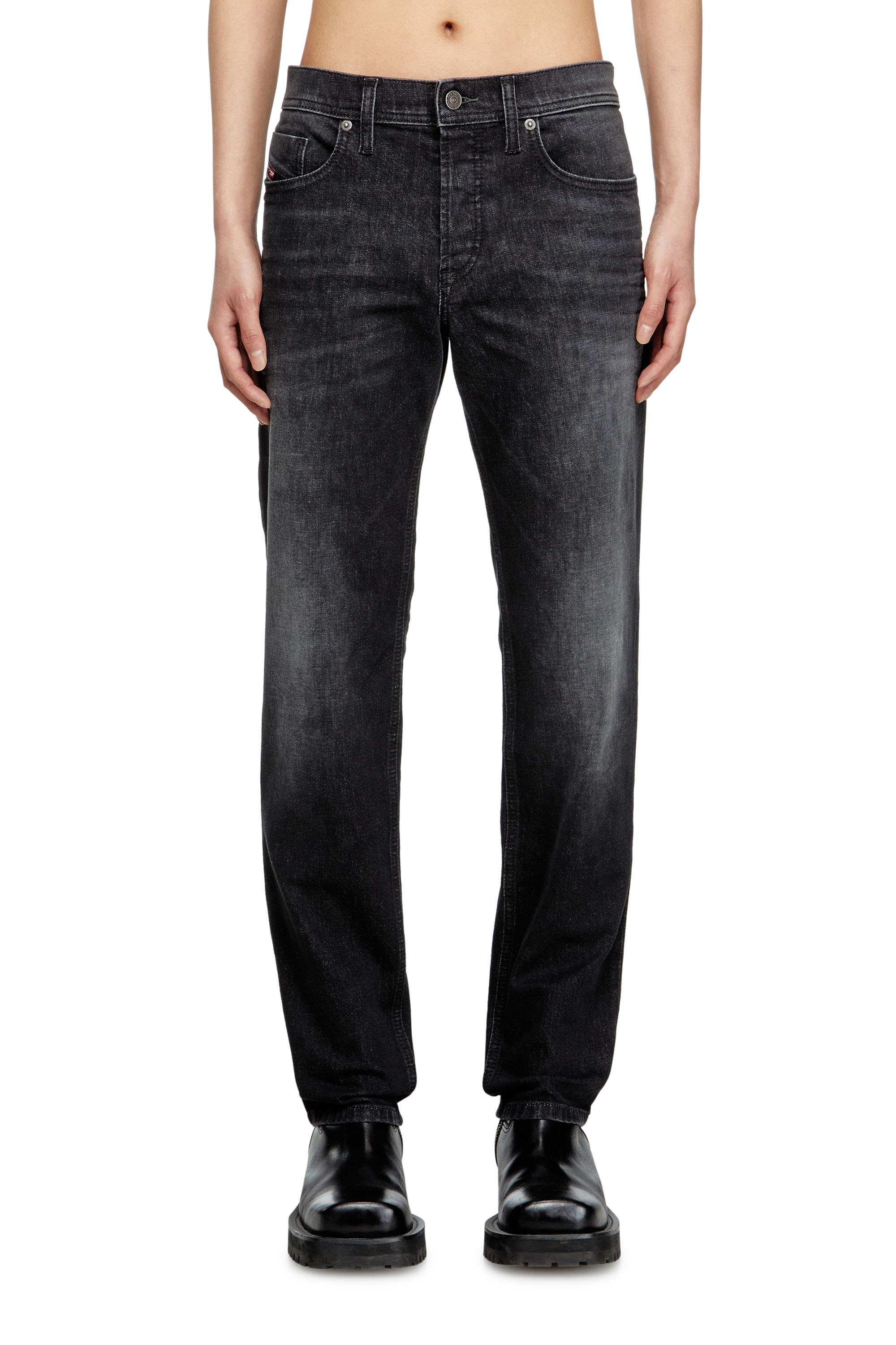 Regular Jeans 2023 D-Finitive 0DBDT