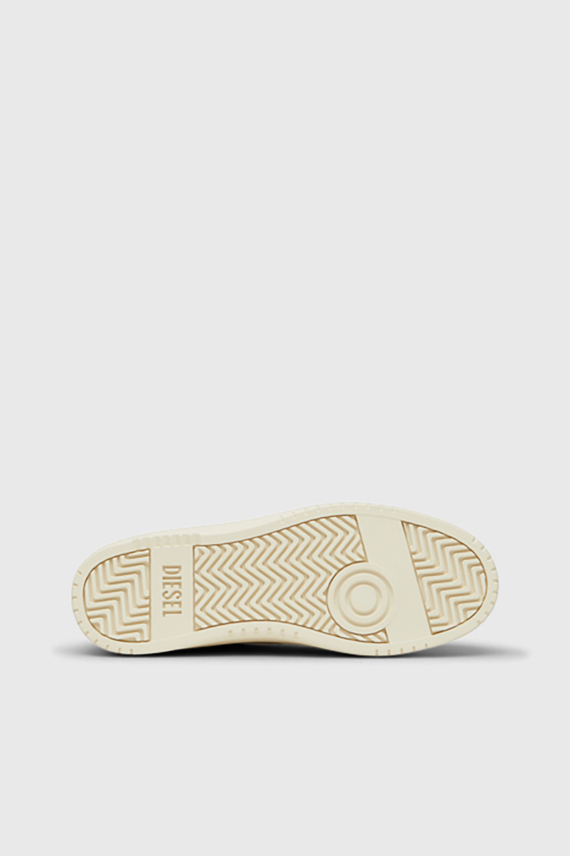 Diesel - S-TRACKER-D LOW, Man's S-Tracker-D-Low top sneaker in White/Beige - 5