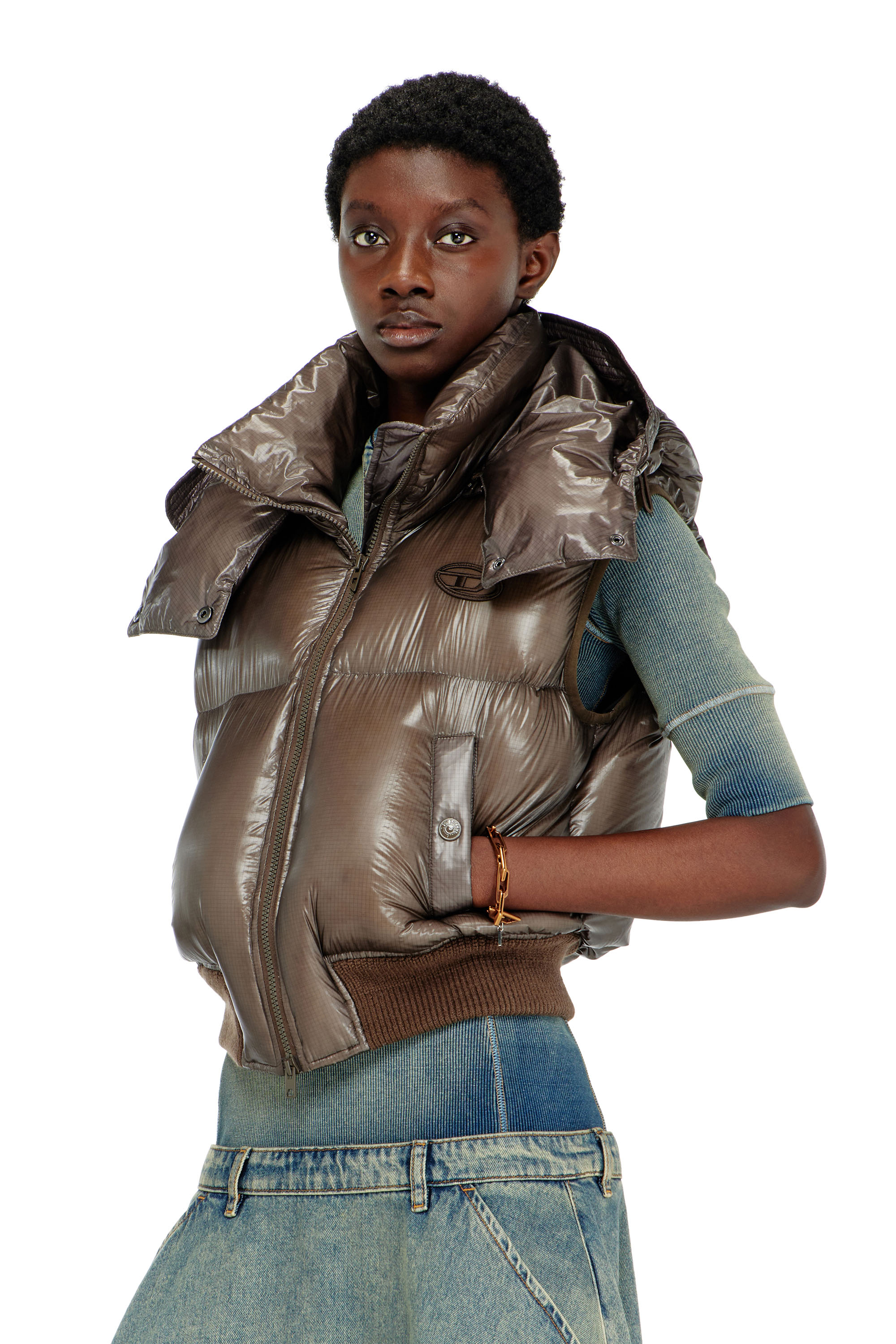 Diesel - W-PEYT-SSL-NEW-T1, Woman's Down vest in ripstop with detachable hood in Brown - 3