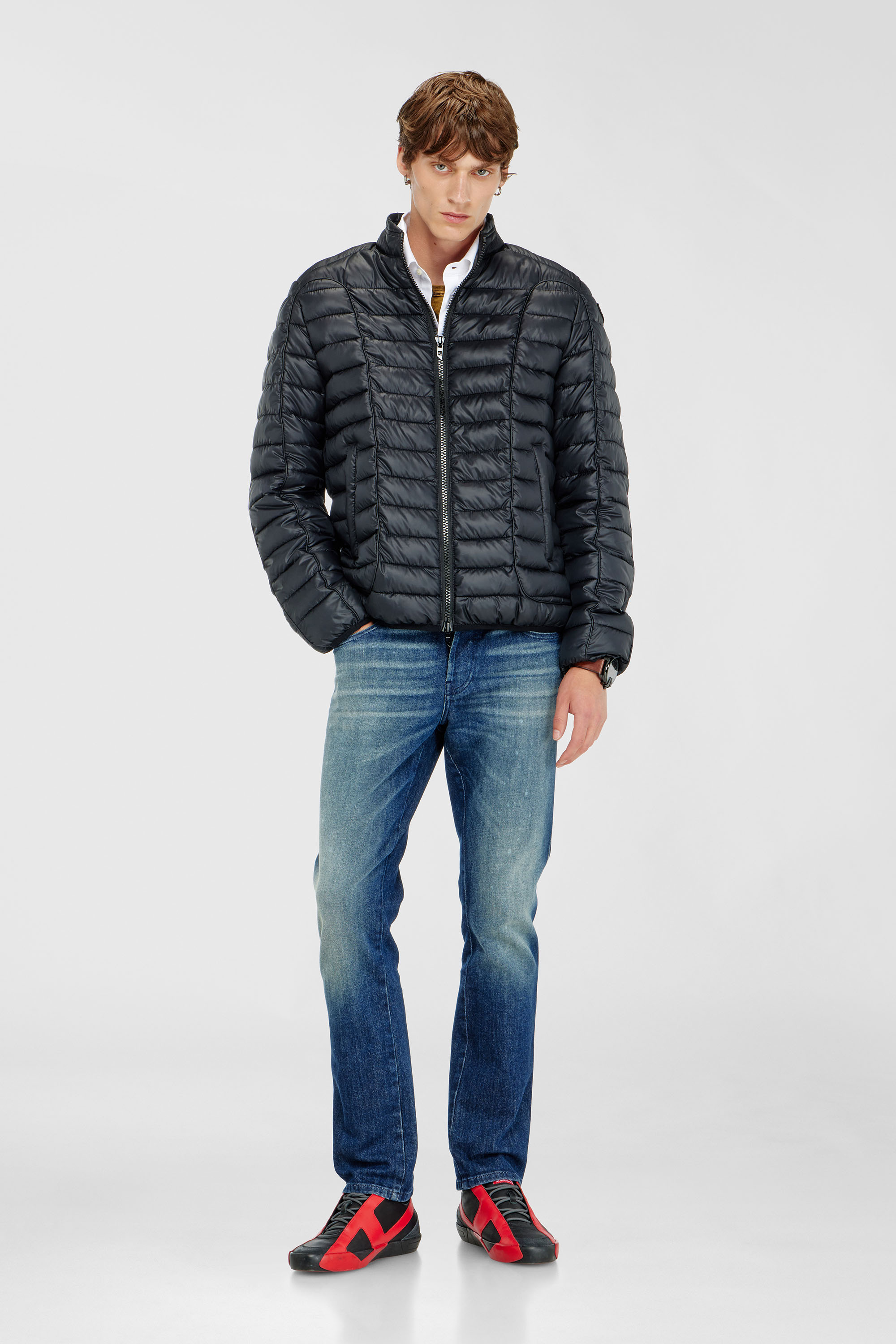 Biker-style puffer jacket with tonal piping